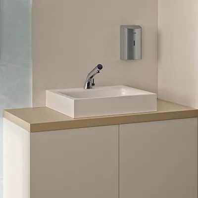 Menos água, mais higiene: o novo desafio dos estabelecimentos de saúde