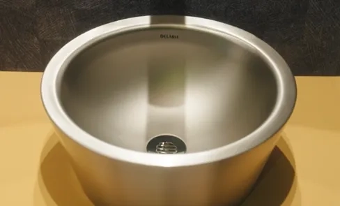 Descubra em vídeo o lavatório design ALGUI, um verdadeiro elemento de decoração para a sua casa de banho.